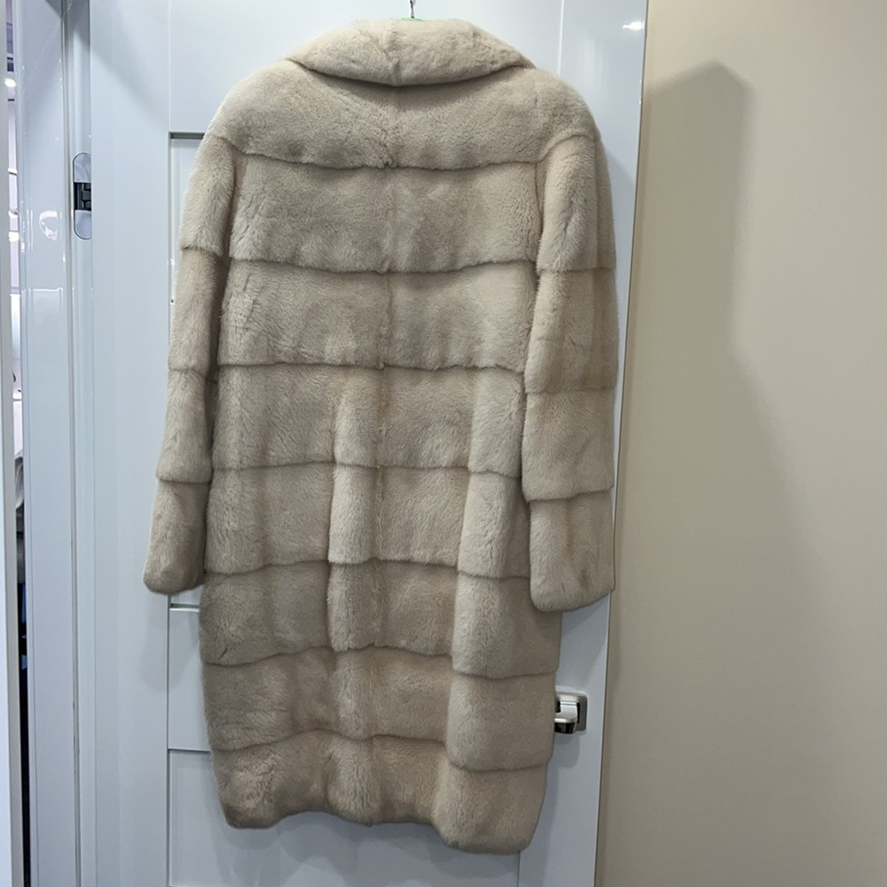 Real Mink Long Fur Coat - Picture 8 of 16
